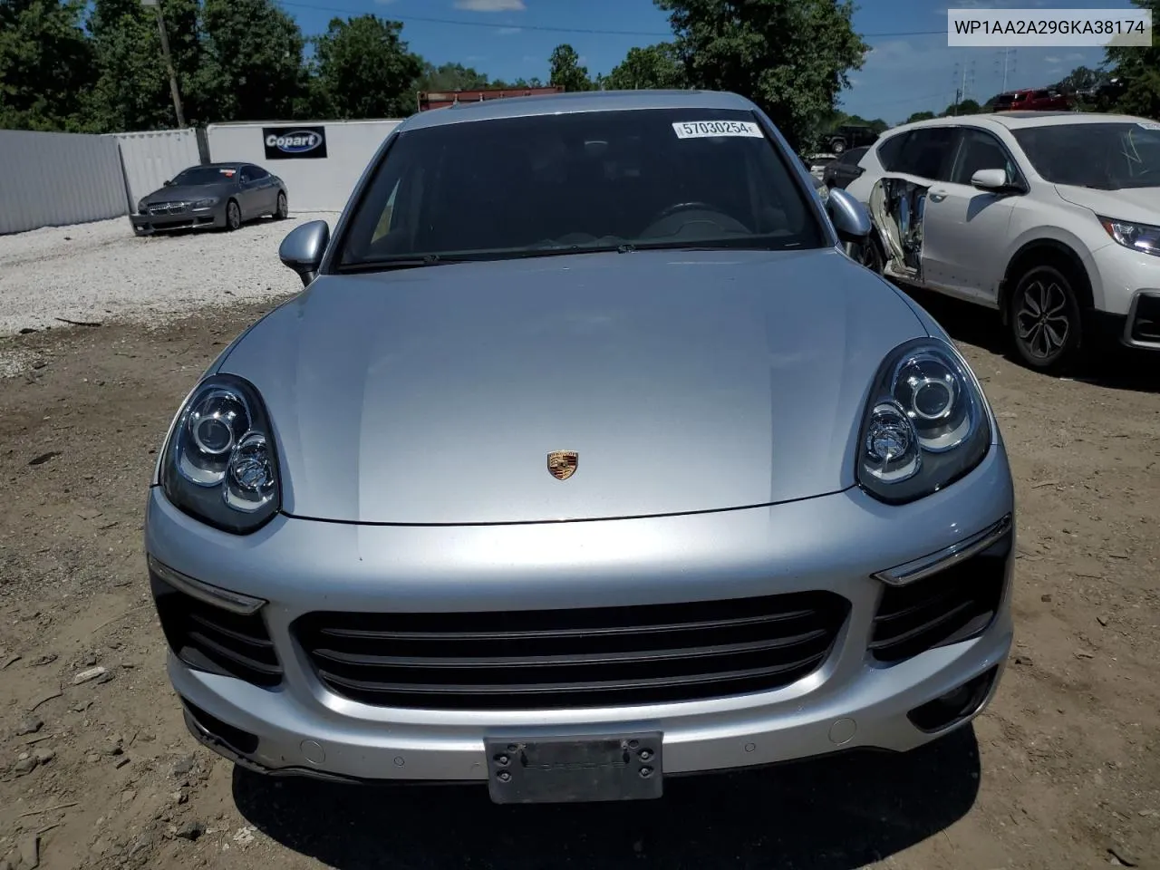 2016 Porsche Cayenne VIN: WP1AA2A29GKA38174 Lot: 57030254