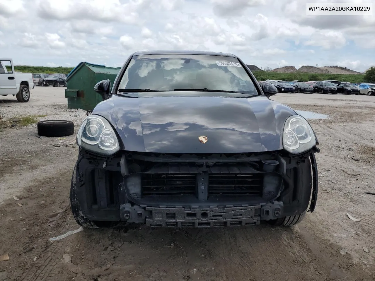 WP1AA2A20GKA10229 2016 Porsche Cayenne