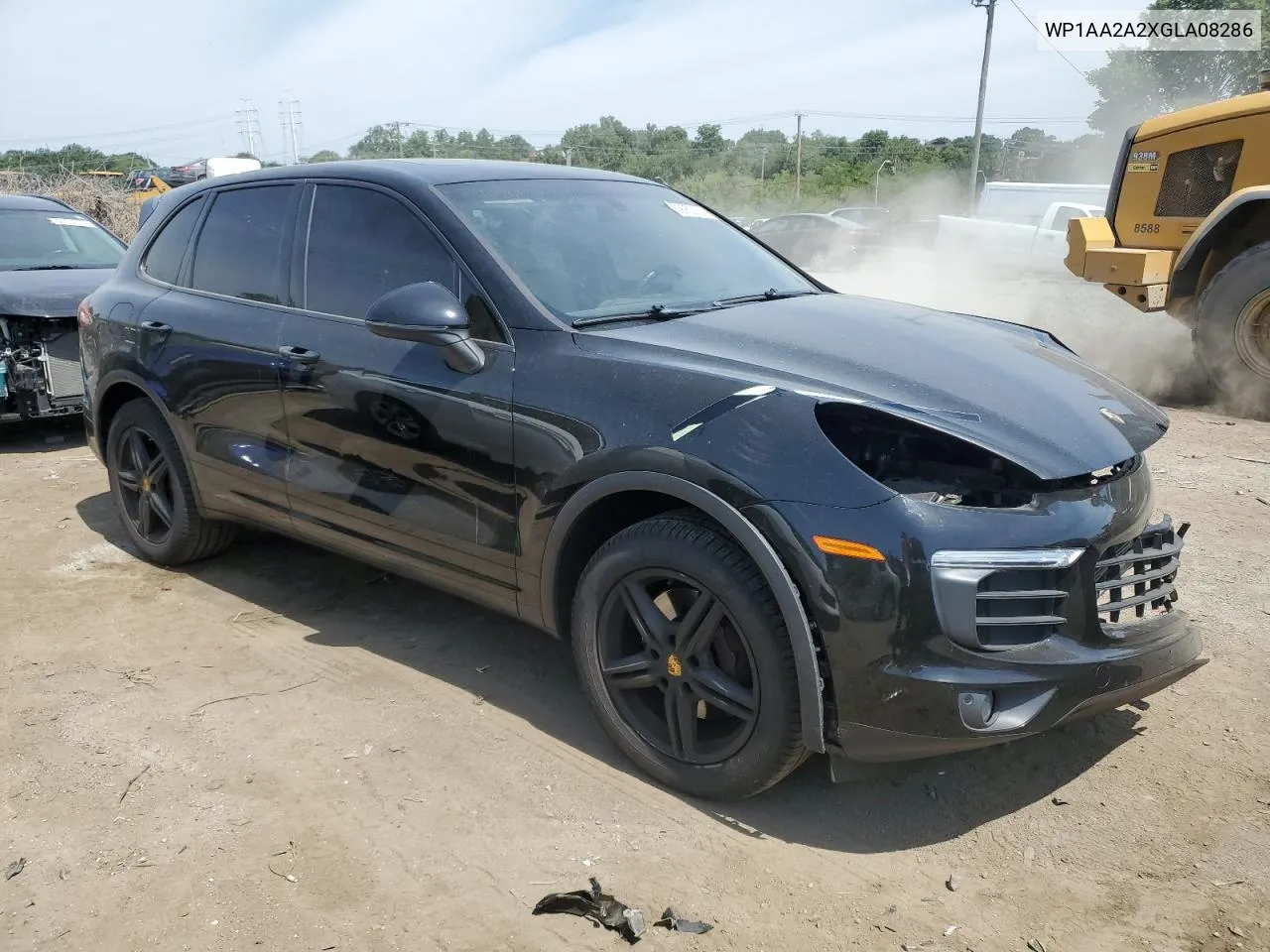 WP1AA2A2XGLA08286 2016 Porsche Cayenne