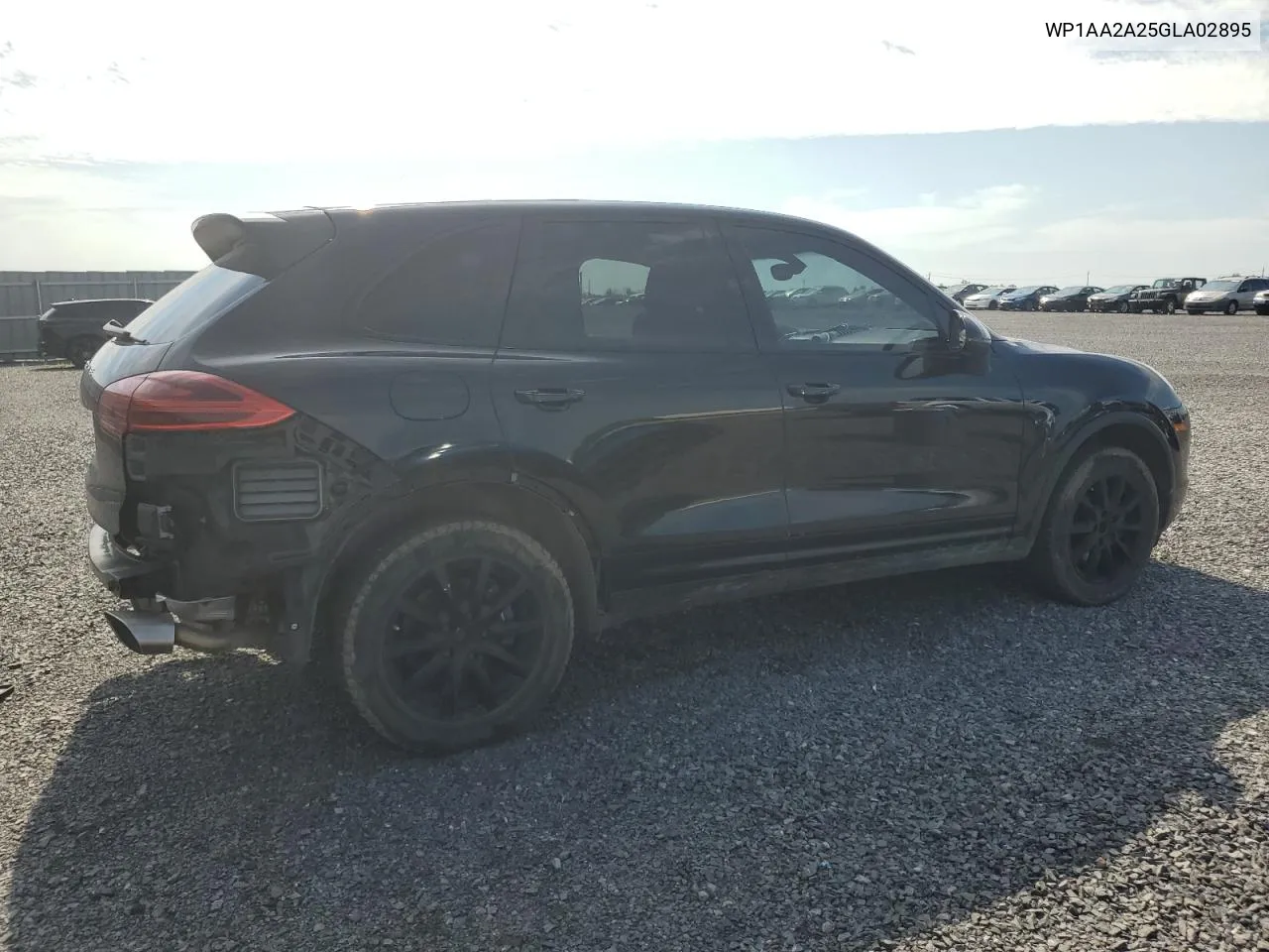 WP1AA2A25GLA02895 2016 Porsche Cayenne