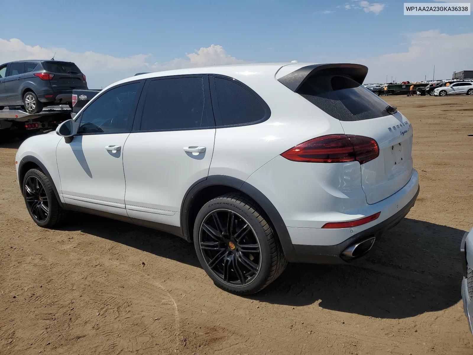 WP1AA2A23GKA36338 2016 Porsche Cayenne