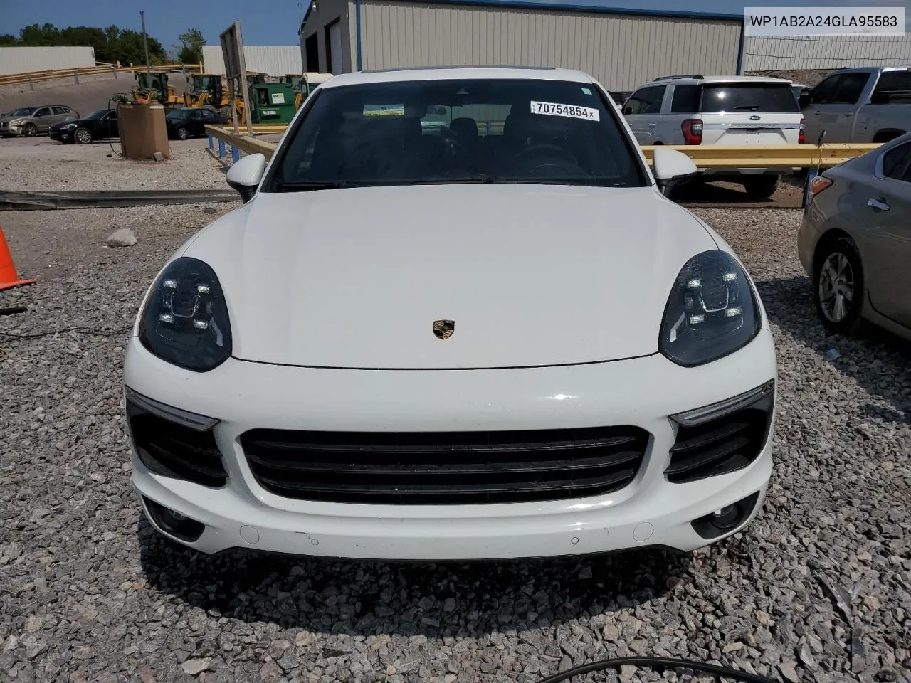 WP1AB2A24GLA95583 2016 Porsche Cayenne S