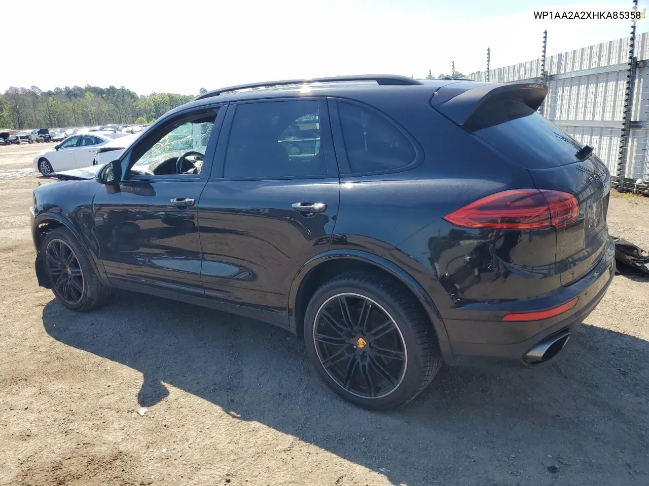 2017 Porsche Cayenne VIN: WP1AA2A2XHKA85358 Lot: 58625894