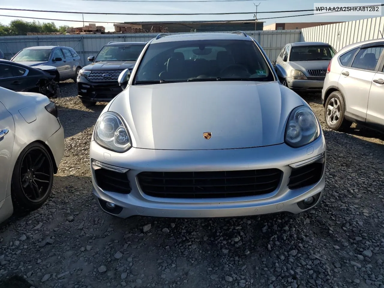 2017 Porsche Cayenne VIN: WP1AA2A25HKA81282 Lot: 61790794