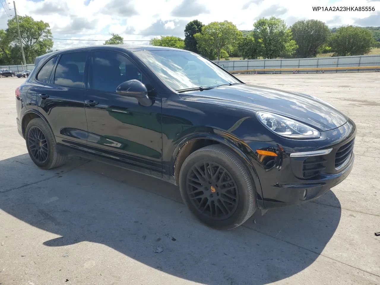 2017 Porsche Cayenne VIN: WP1AA2A23HKA85556 Lot: 62234264