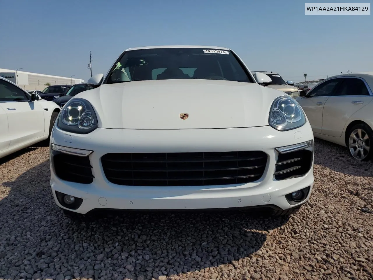 2017 Porsche Cayenne VIN: WP1AA2A21HKA84129 Lot: 62515074