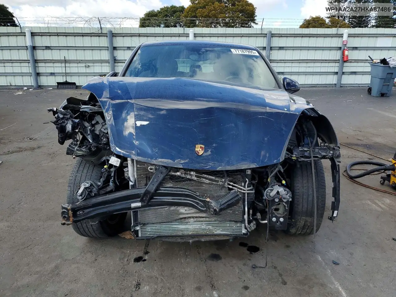 WP1AA2A27HKA87486 2017 Porsche Cayenne