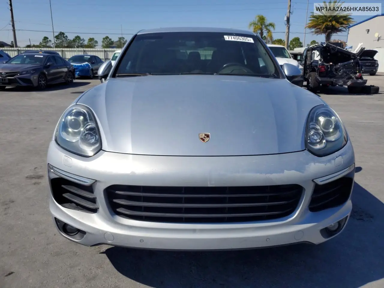 WP1AA2A26HKA85633 2017 Porsche Cayenne
