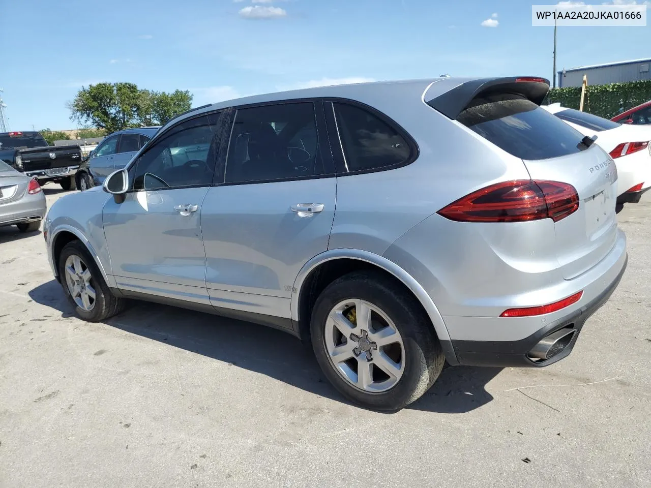 WP1AA2A20JKA01666 2018 Porsche Cayenne