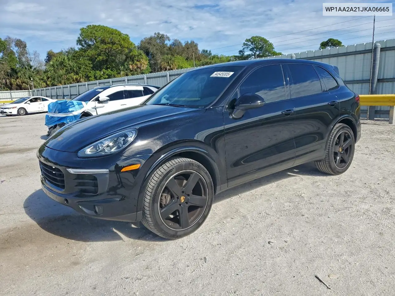 WP1AA2A21JKA06665 2018 Porsche Cayenne