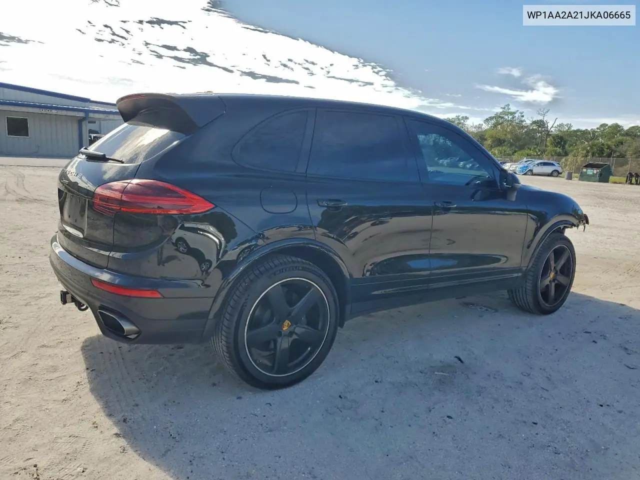 WP1AA2A21JKA06665 2018 Porsche Cayenne