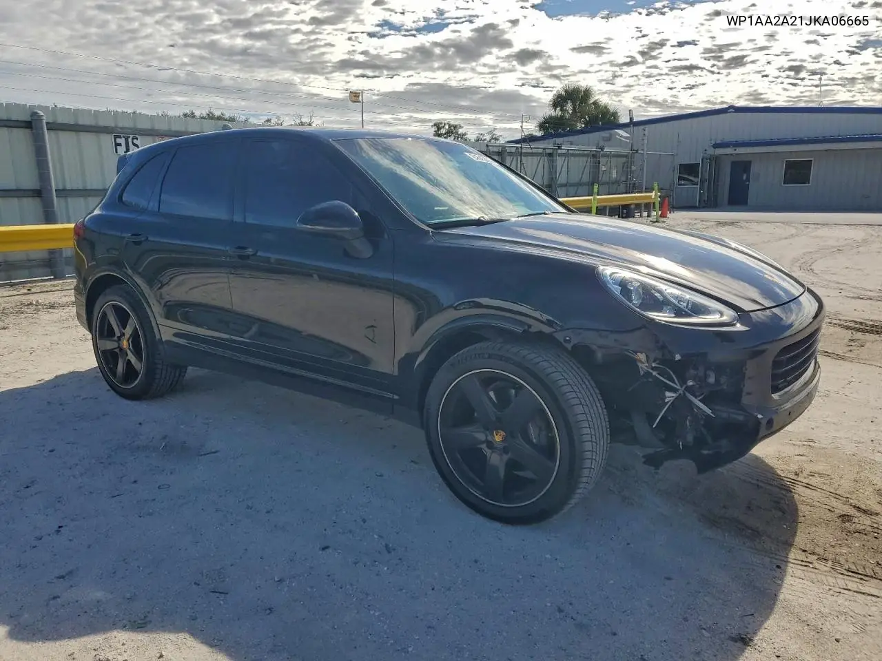 WP1AA2A21JKA06665 2018 Porsche Cayenne
