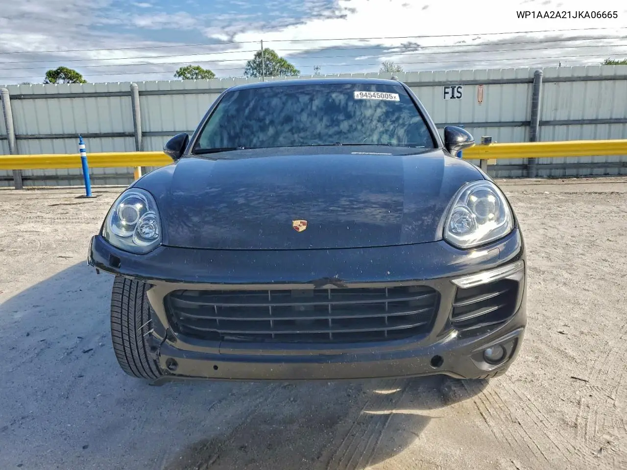 WP1AA2A21JKA06665 2018 Porsche Cayenne