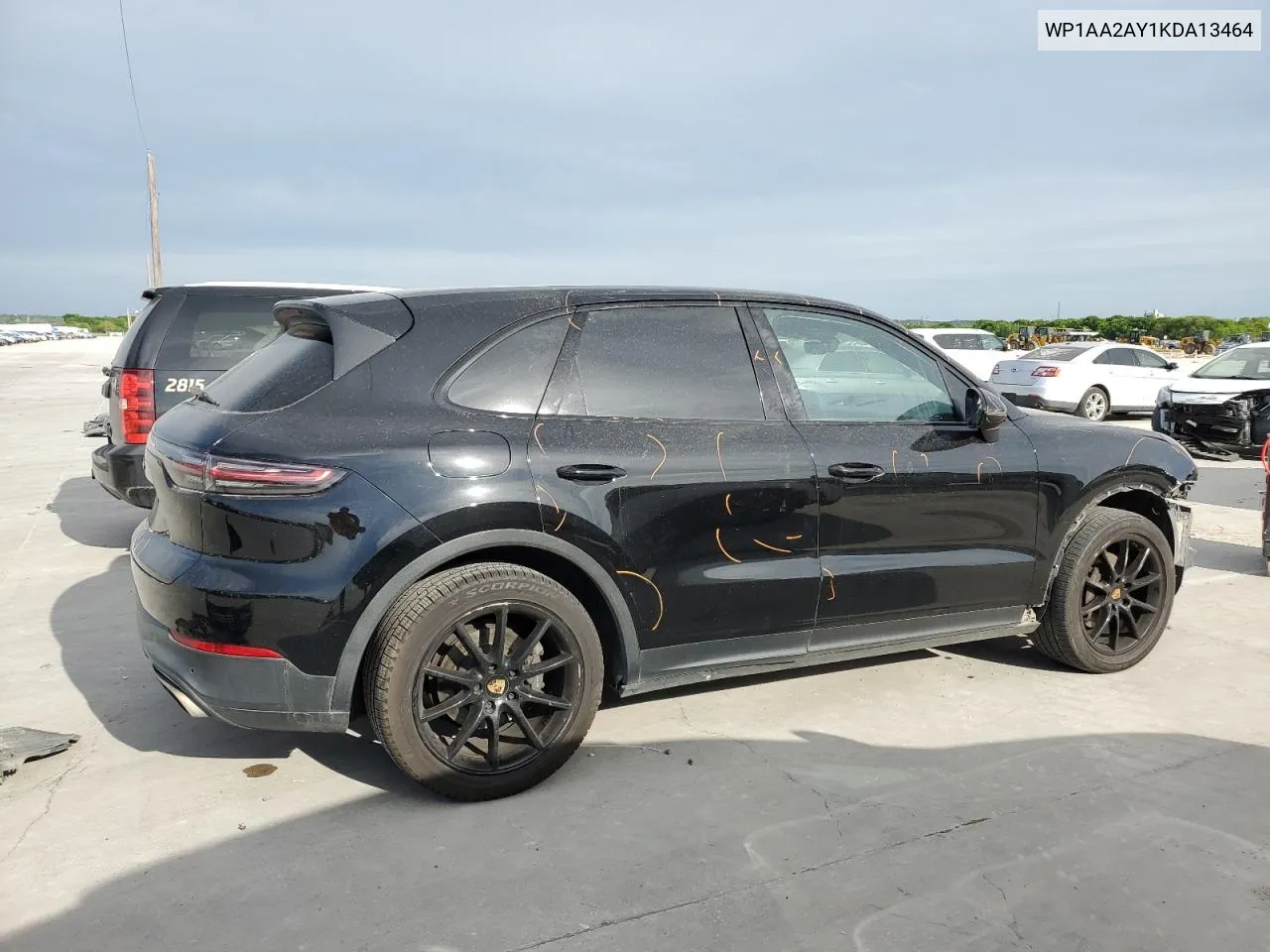 WP1AA2AY1KDA13464 2019 Porsche Cayenne