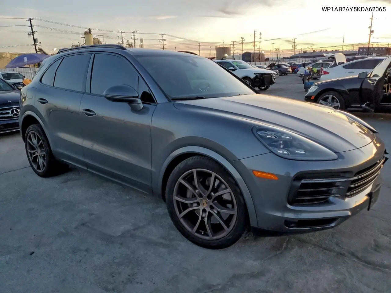 WP1AB2AY5KDA62065 2019 Porsche Cayenne S