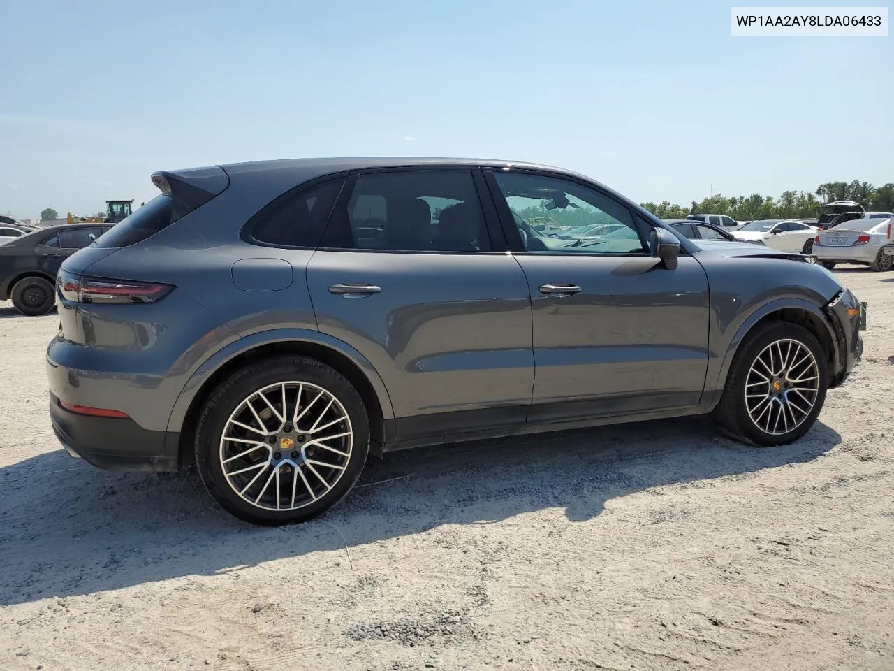 WP1AA2AY8LDA06433 2020 Porsche Cayenne