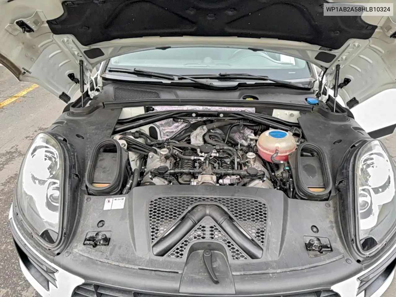 WP1AB2A58HLB10324 2017 Porsche Macan S