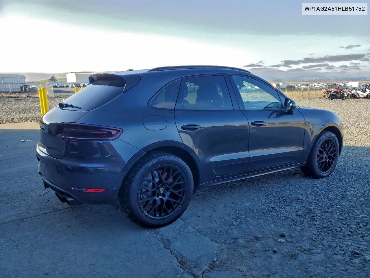 WP1AG2A51HLB51752 2017 Porsche Macan Gts