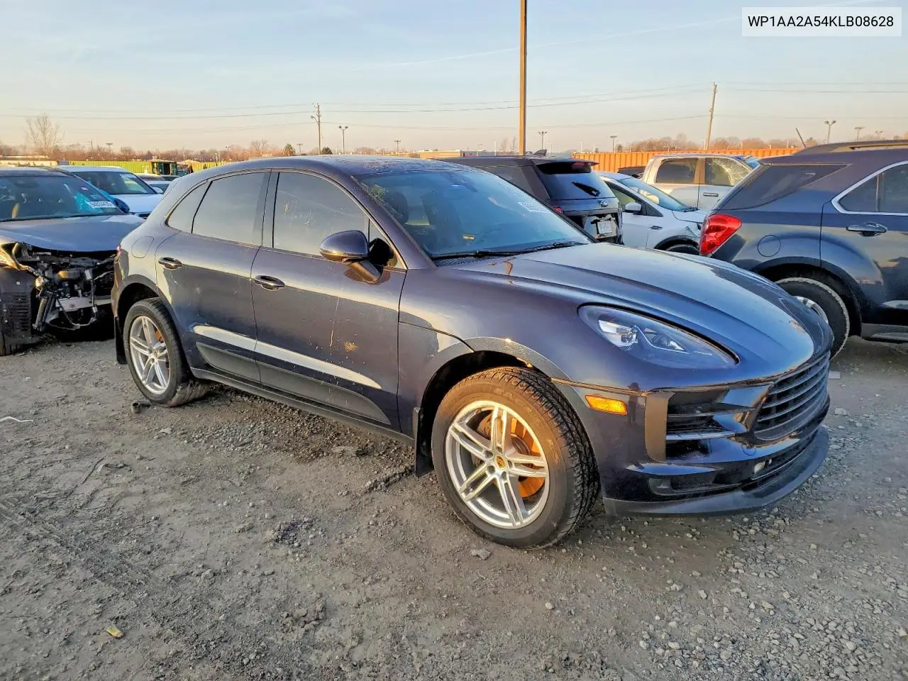 WP1AA2A54KLB08628 2019 Porsche Macan
