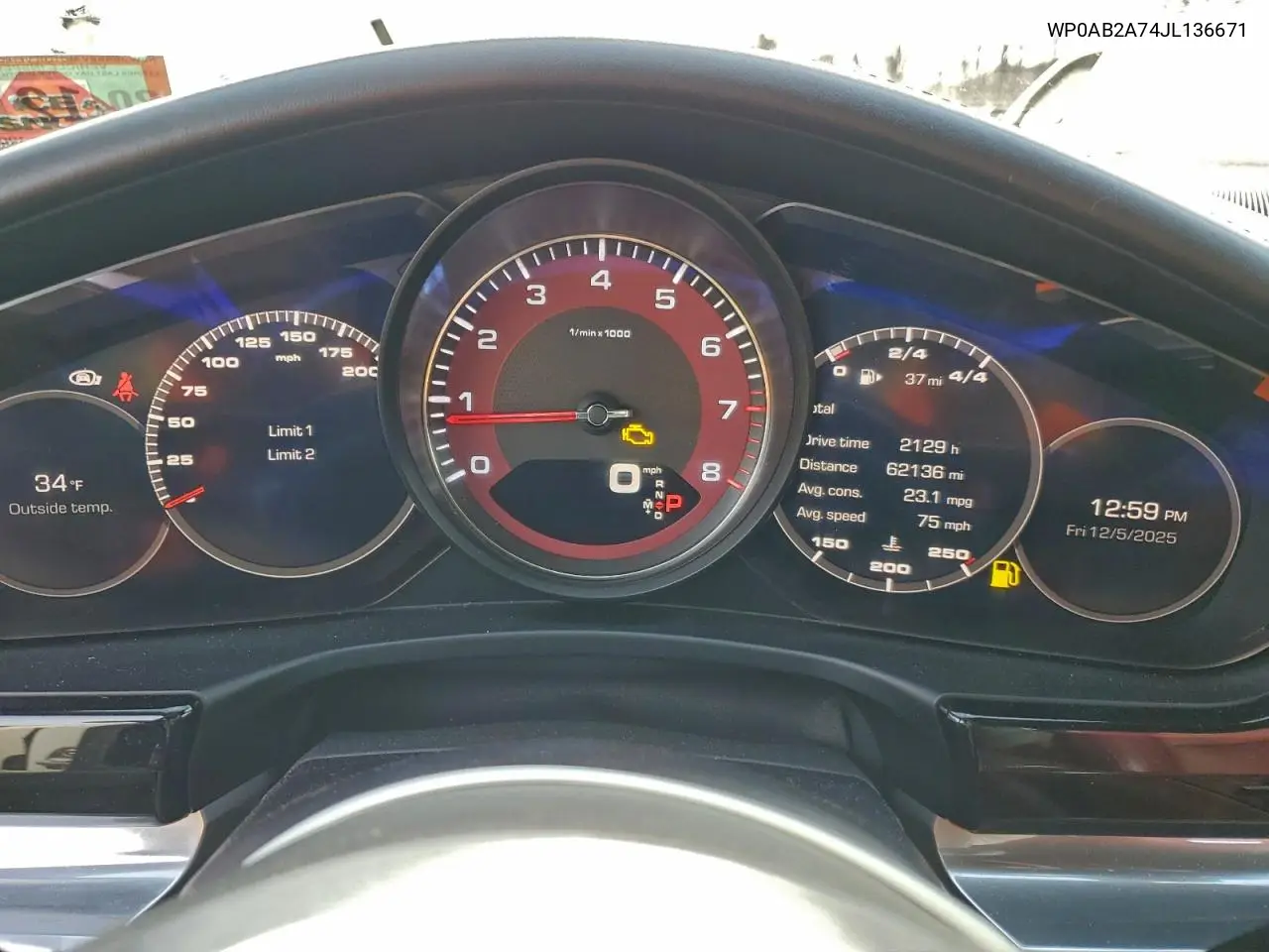 WP0AB2A74JL136671 2018 Porsche Panamera 4S