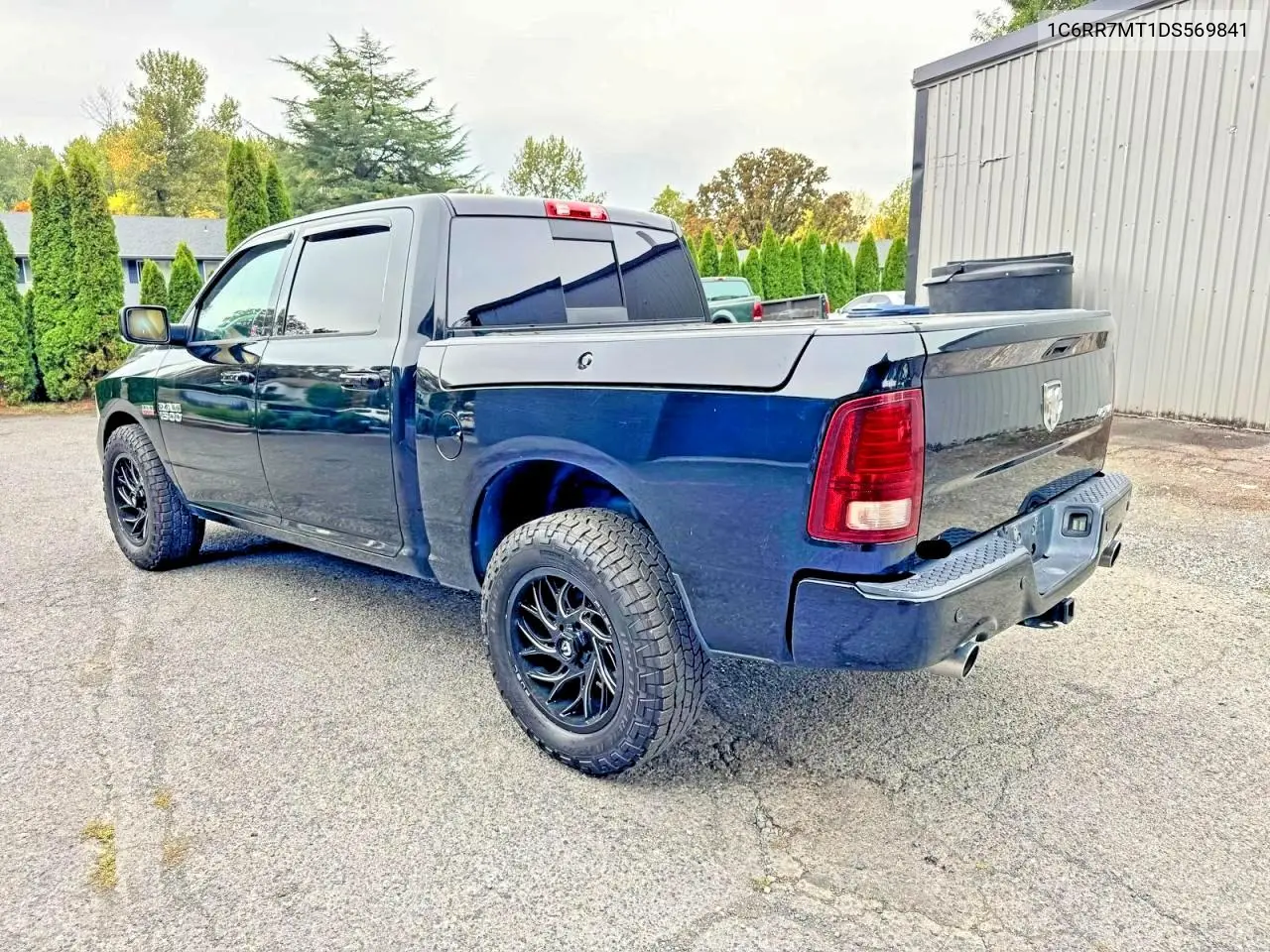 1C6RR7MT1DS569841 2013 Ram 1500 Sport