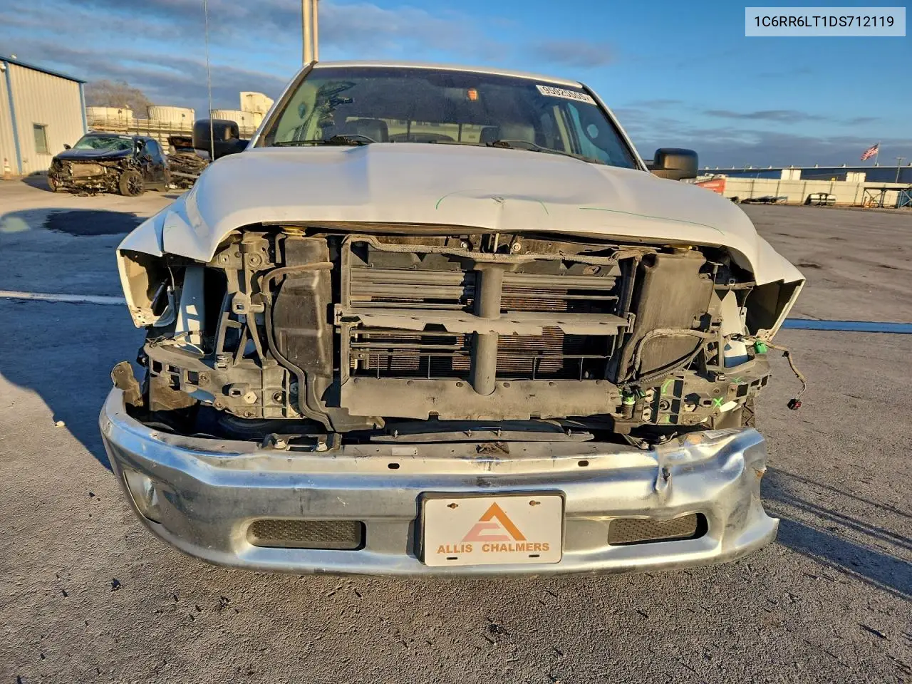 1C6RR6LT1DS712119 2013 Ram 1500 Slt