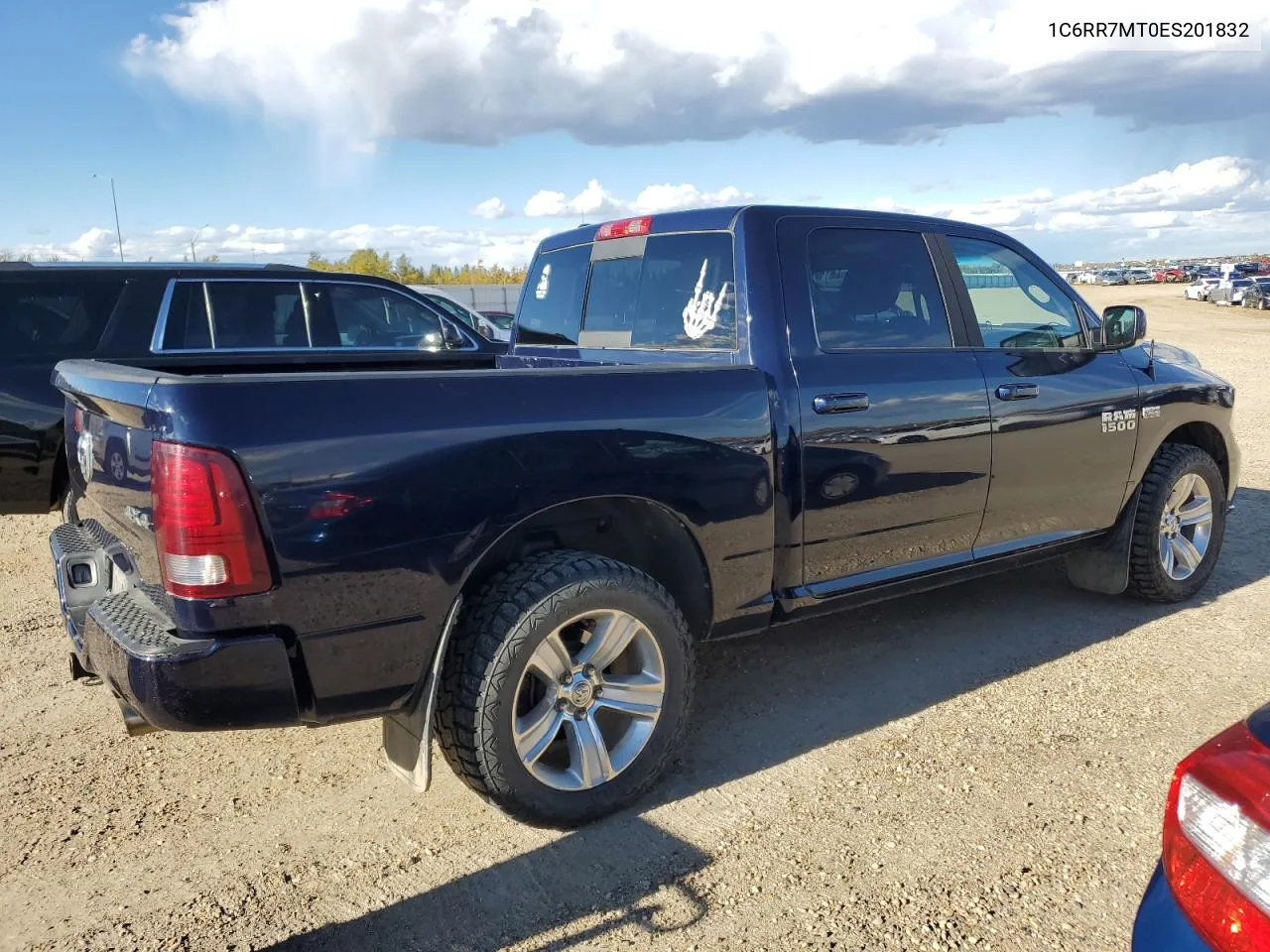 1C6RR7MT0ES201832 2014 Ram 1500 Sport