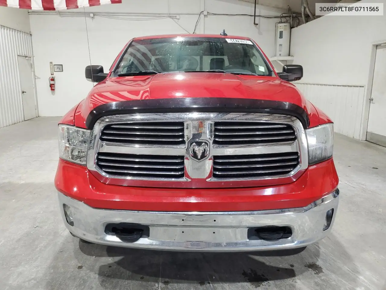 3C6RR7LT8FG711565 2015 Ram 1500 Slt