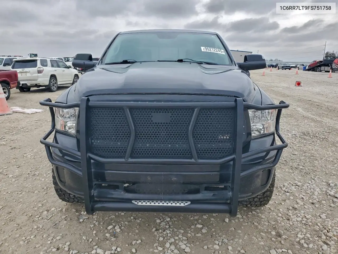 1C6RR7LT9FS751758 2015 Ram 1500 Slt