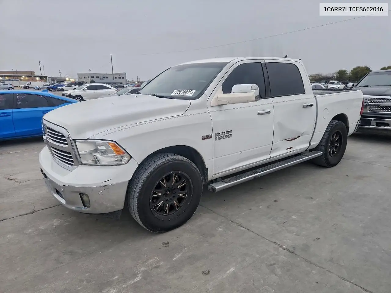 1C6RR7LT0FS662046 2015 Ram 1500 Slt