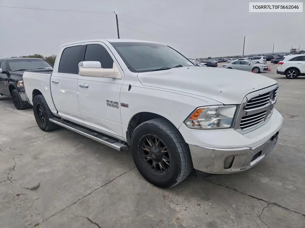 1C6RR7LT0FS662046 2015 Ram 1500 Slt
