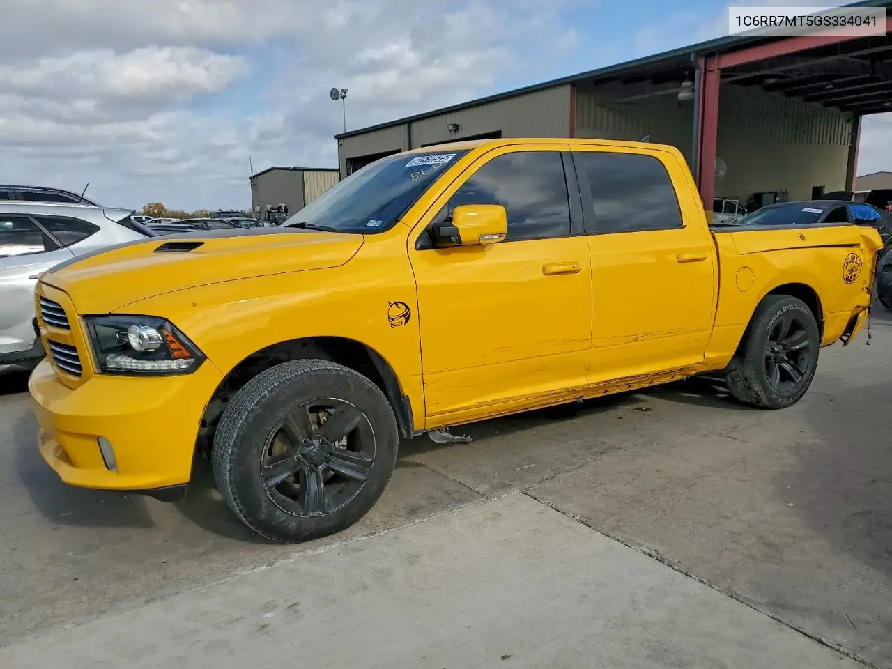 1C6RR7MT5GS334041 2016 Ram 1500 Sport