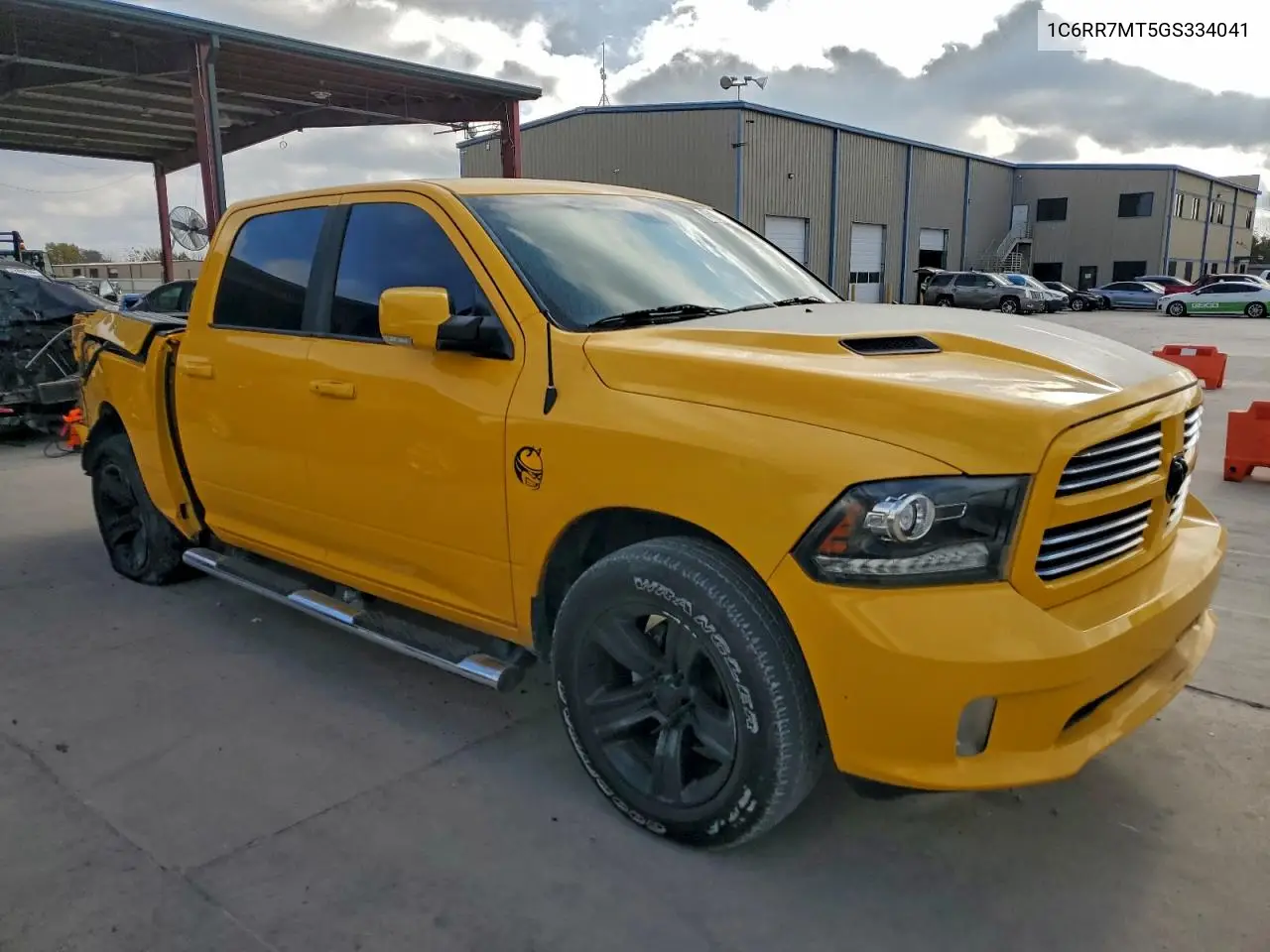 1C6RR7MT5GS334041 2016 Ram 1500 Sport