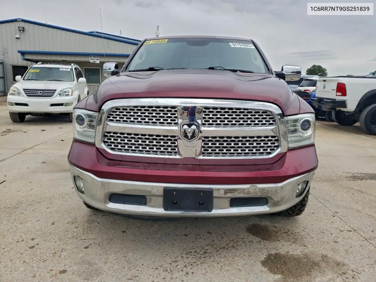 1C6RR7NT9GS251839 2016 Ram 1500 Laramie