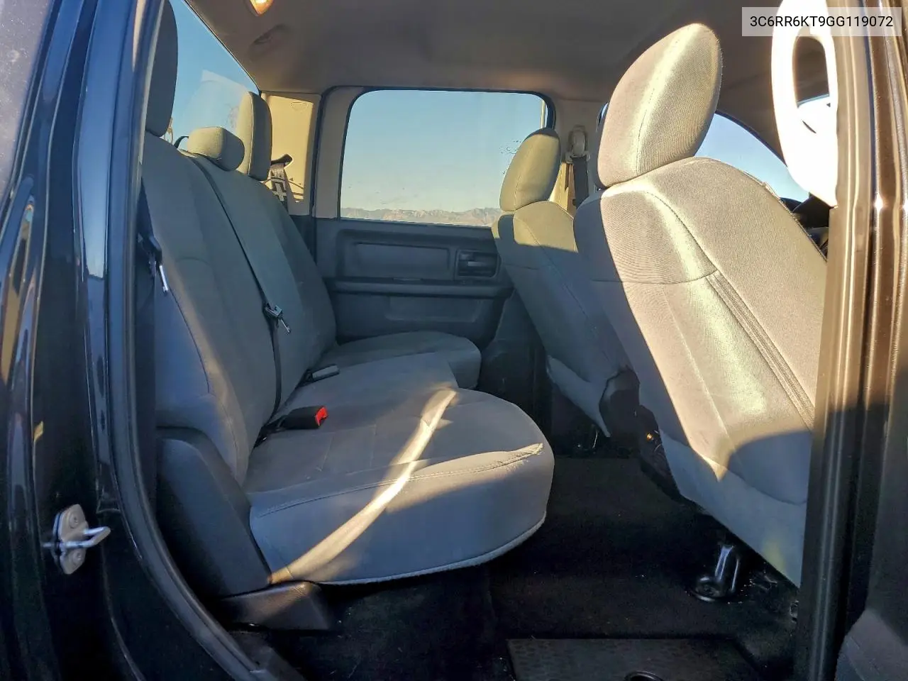 3C6RR6KT9GG119072 2016 Ram 1500 St