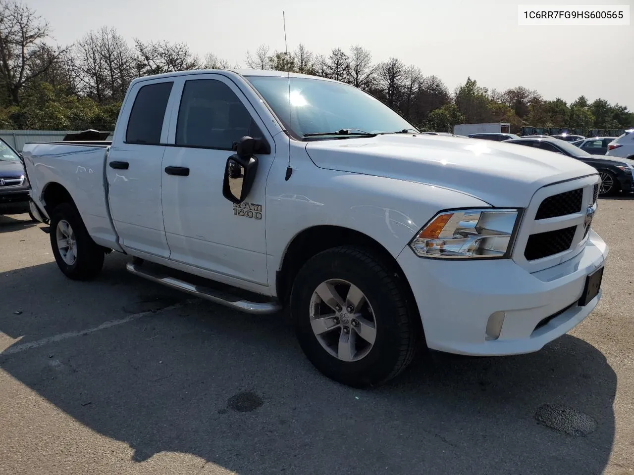 1C6RR7FG9HS600565 2017 Ram 1500 St