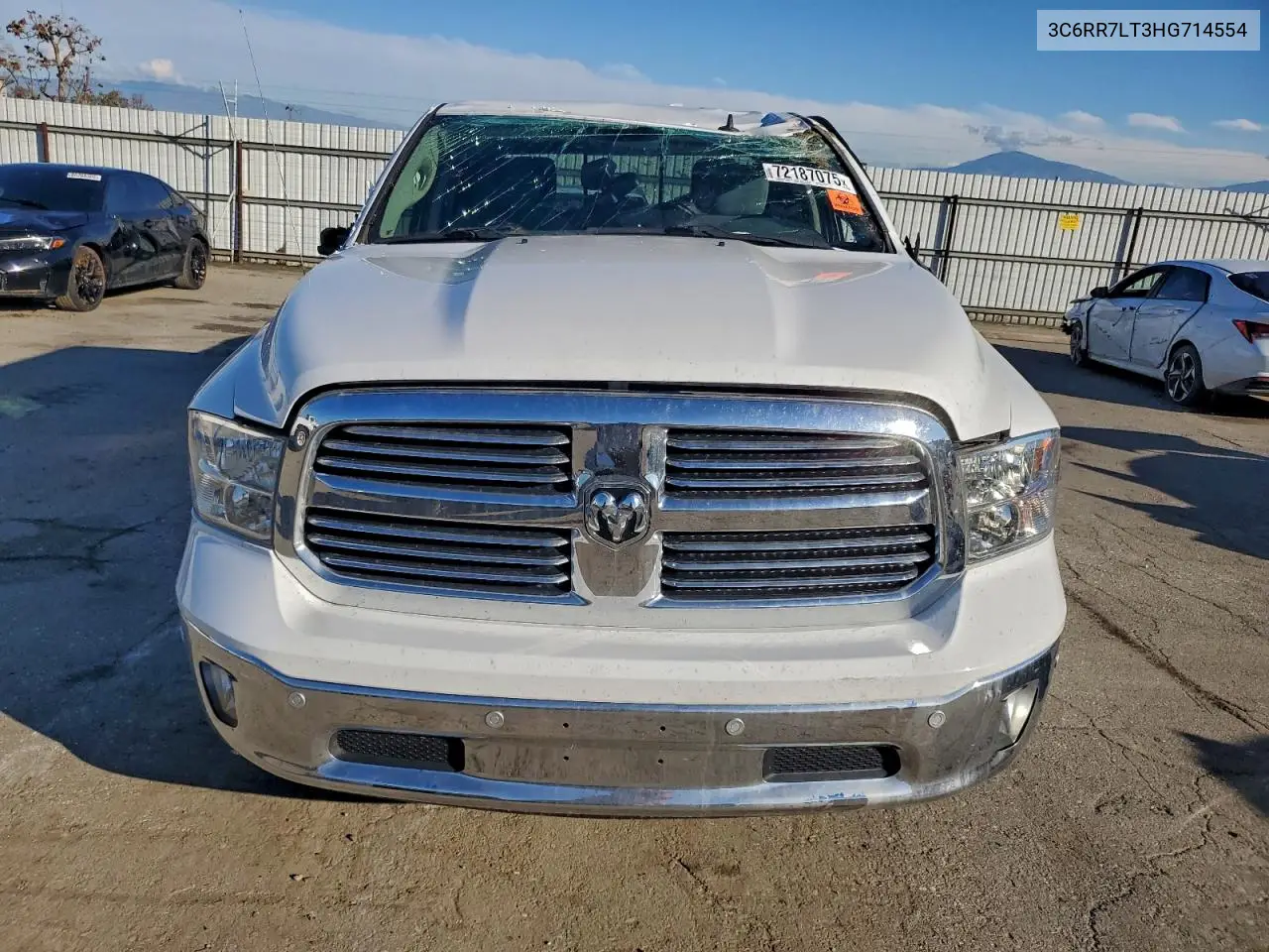 3C6RR7LT3HG714554 2017 Ram 1500 Slt