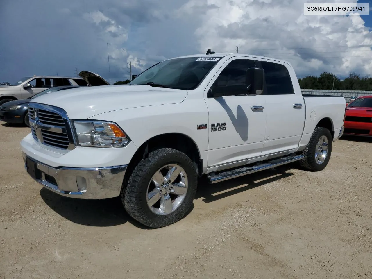 3C6RR7LT7HG709941 2017 Ram 1500 Slt