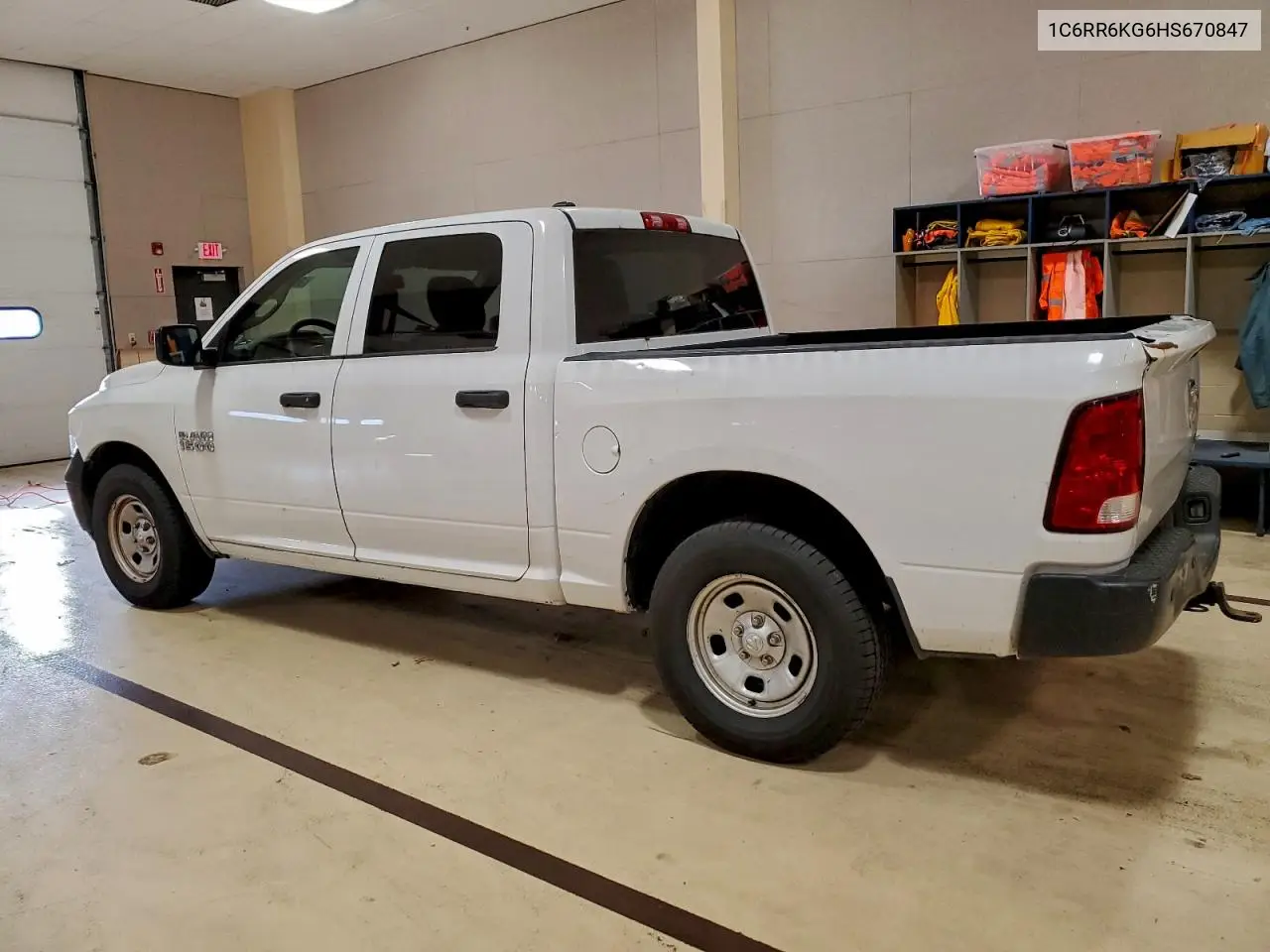 1C6RR6KG6HS670847 2017 Ram 1500 St