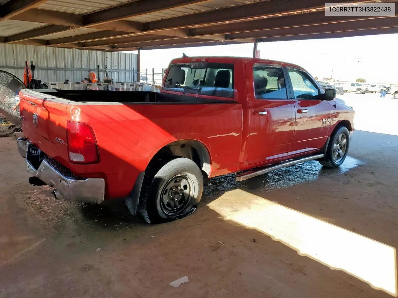 1C6RR7TT3HS822438 2017 Ram 1500 Slt