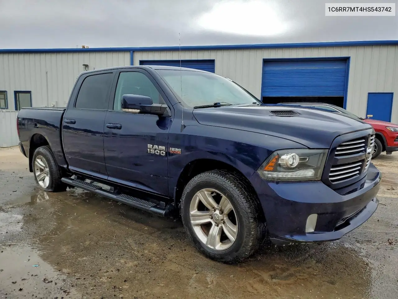 1C6RR7MT4HS543742 2017 Ram 1500 Sport