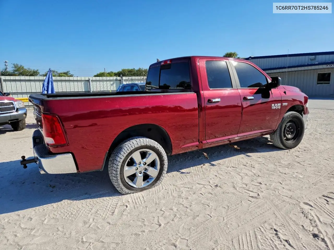 1C6RR7GT2HS785246 2017 Ram 1500 Slt