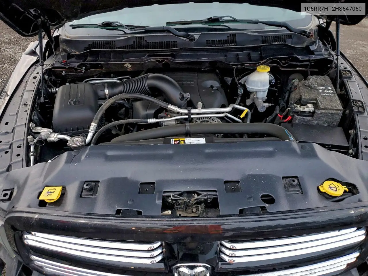 1C6RR7HT2HS647060 2017 Ram 1500 Sport