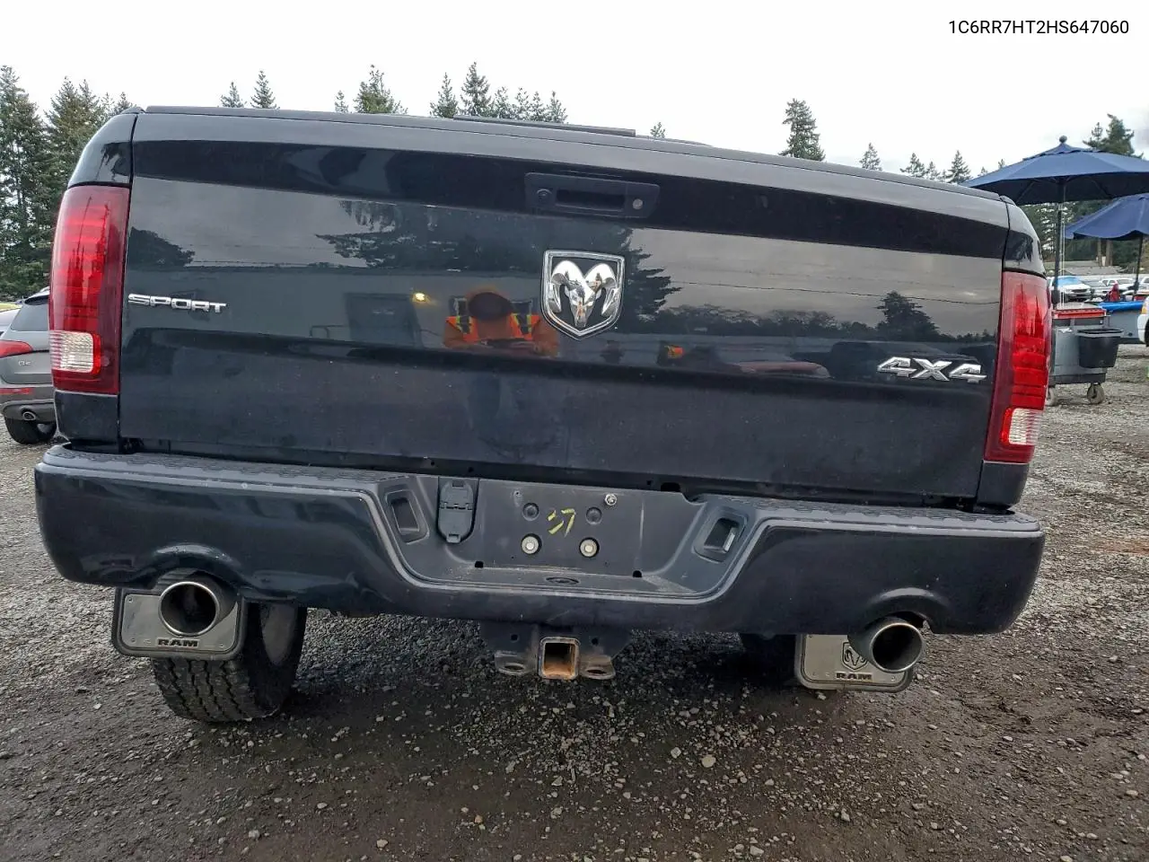 1C6RR7HT2HS647060 2017 Ram 1500 Sport