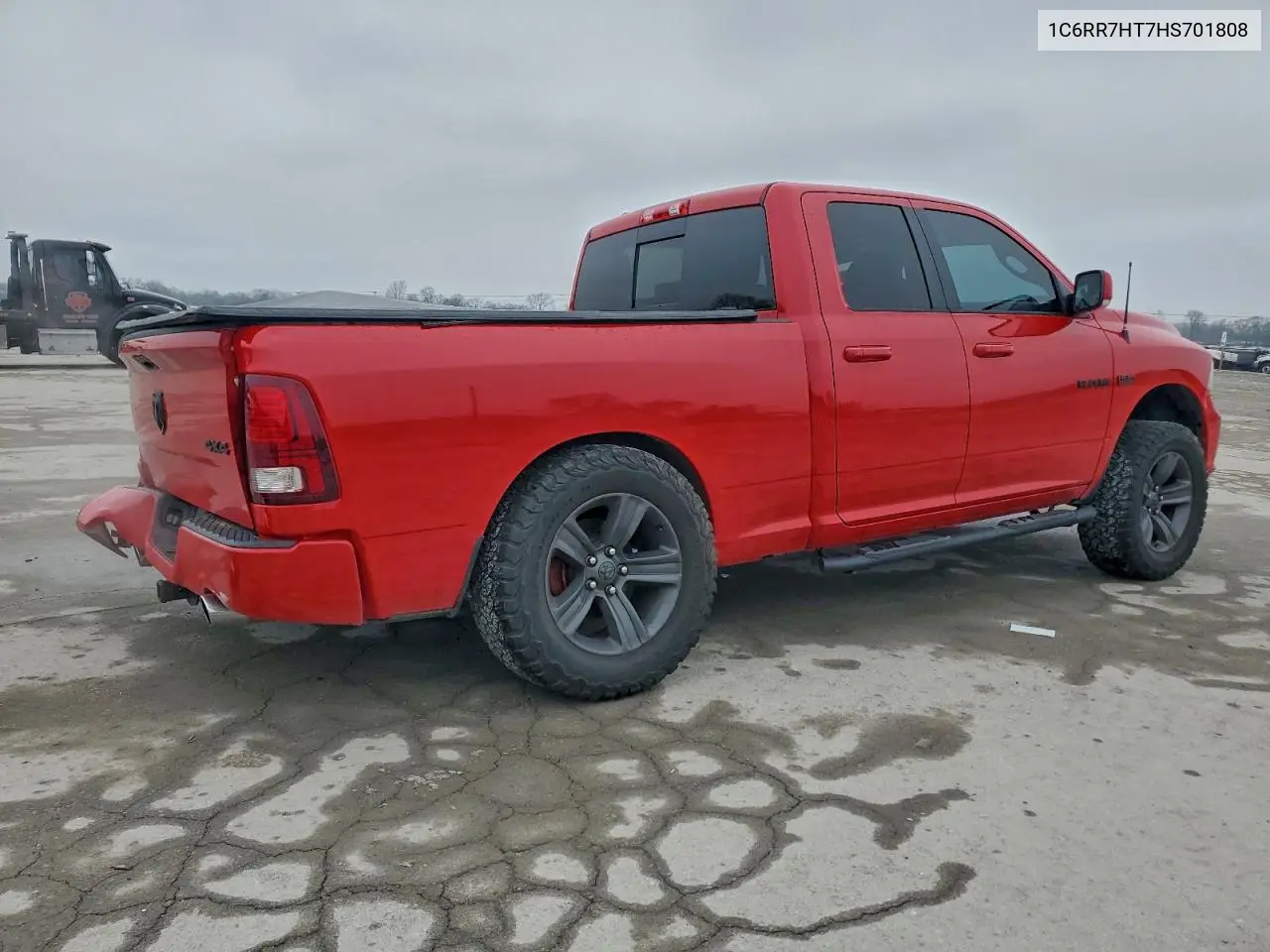 1C6RR7HT7HS701808 2017 Ram 1500 Sport