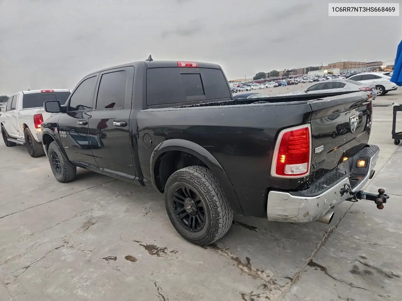 1C6RR7NT3HS668469 2017 Ram 1500 Laramie