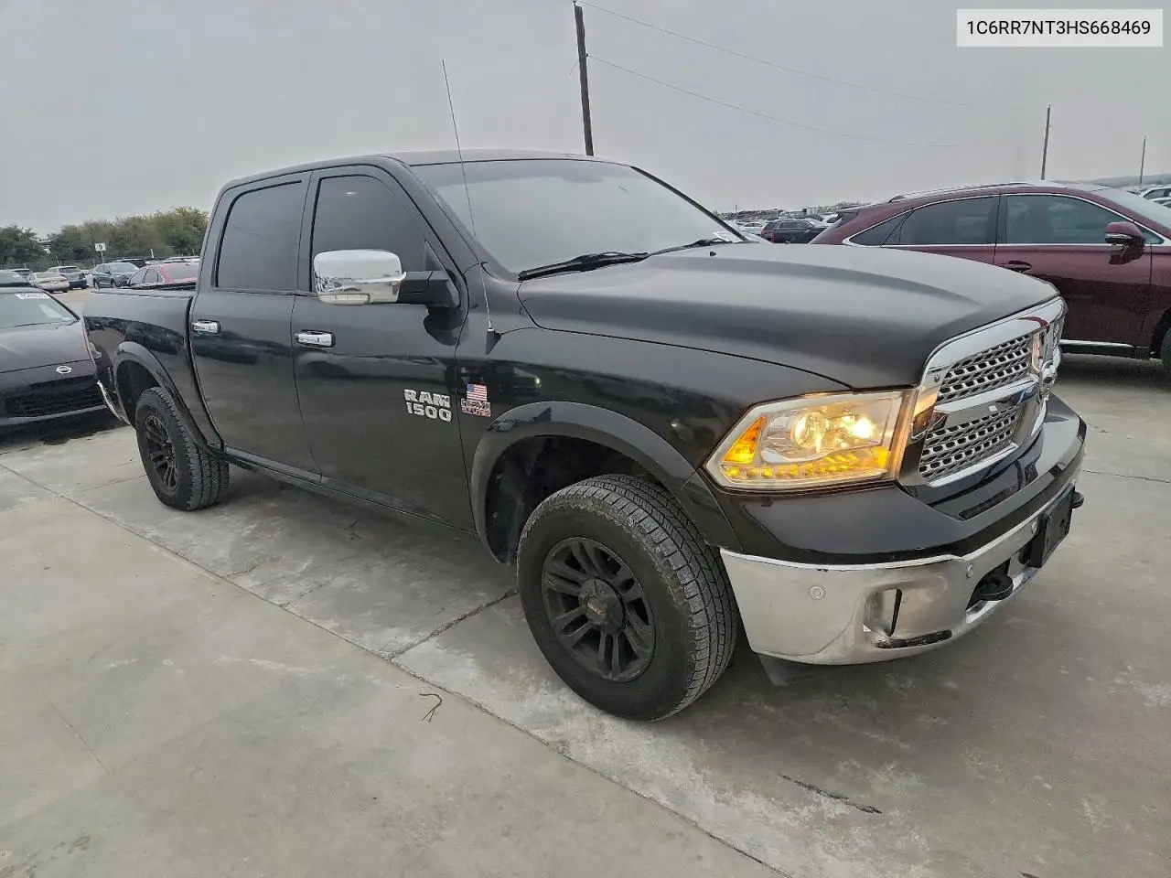 1C6RR7NT3HS668469 2017 Ram 1500 Laramie