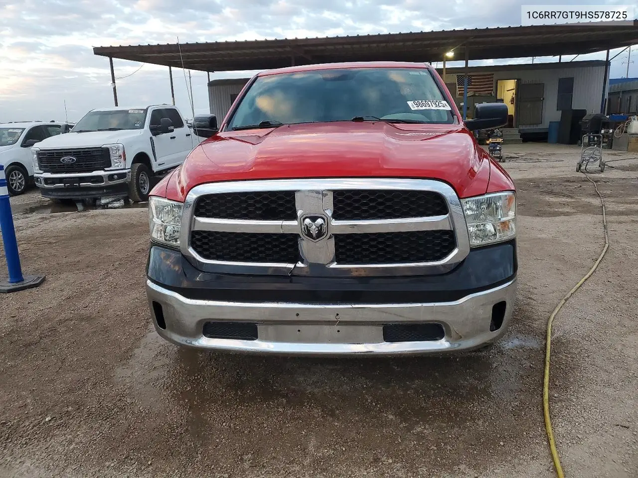 1C6RR7GT9HS578725 2017 Ram 1500 Slt