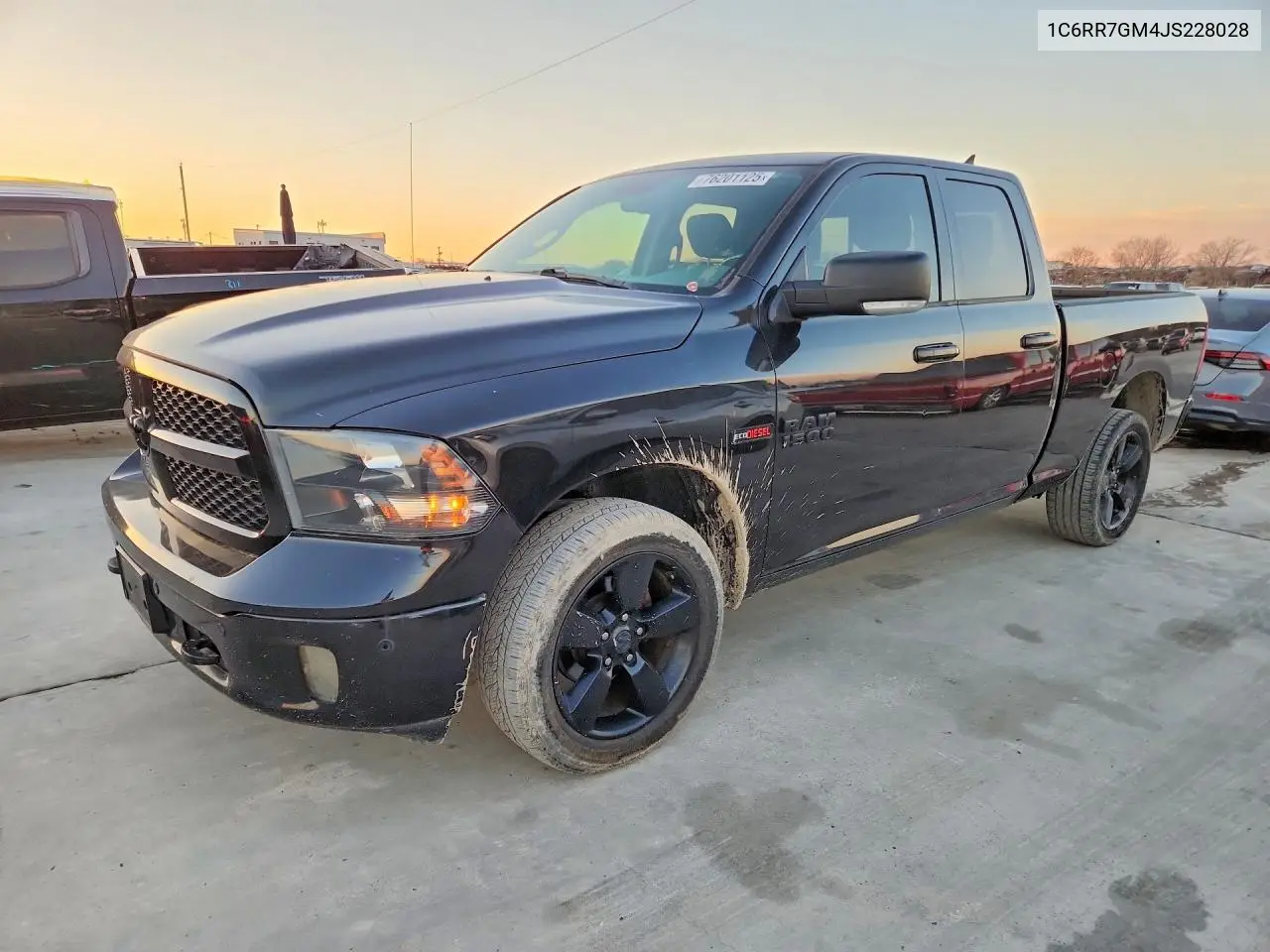 1C6RR7GM4JS228028 2018 Ram 1500 Slt
