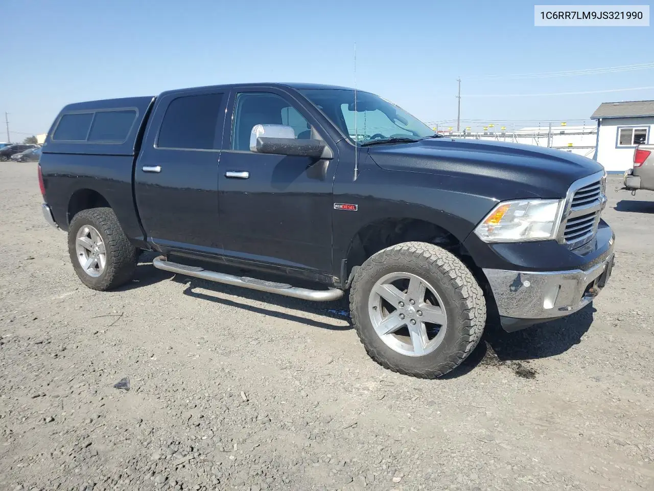 1C6RR7LM9JS321990 2018 Ram 1500 Slt